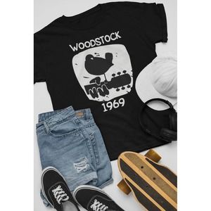 Woodstock Unisex T-shirt Gift Fot Fan